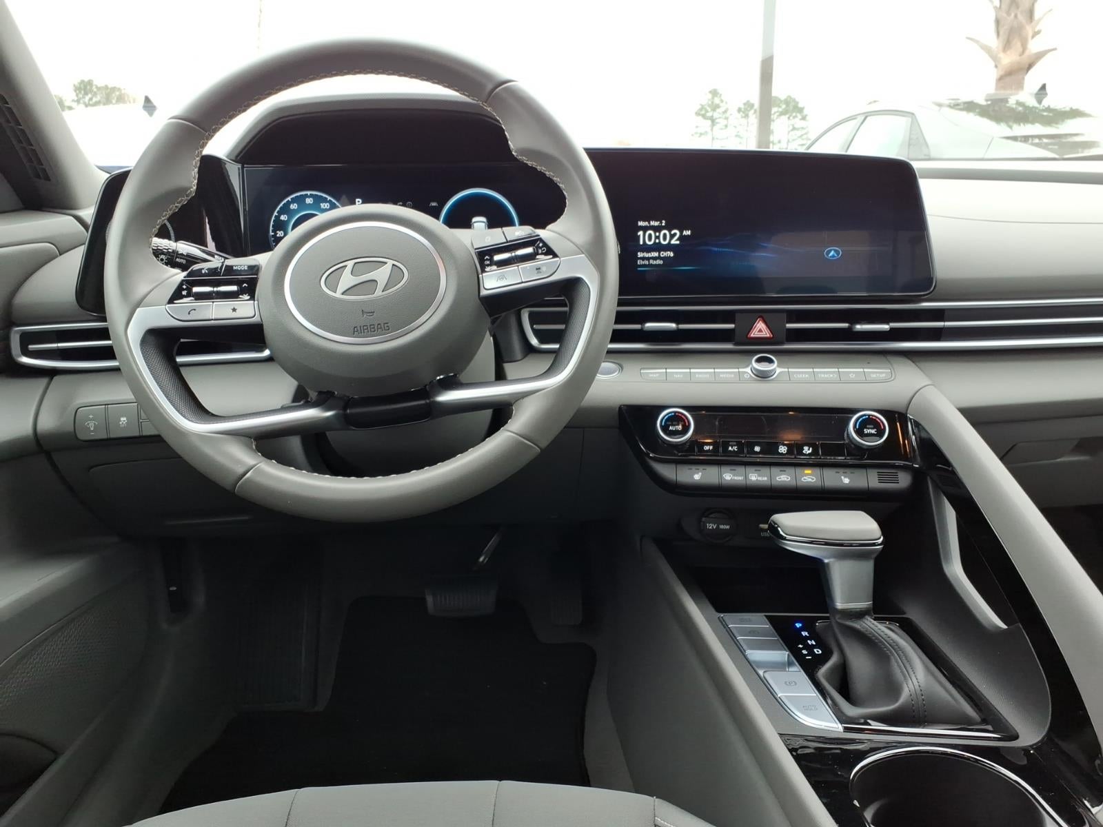 2025 Hyundai ELANTRA SEL Convenience