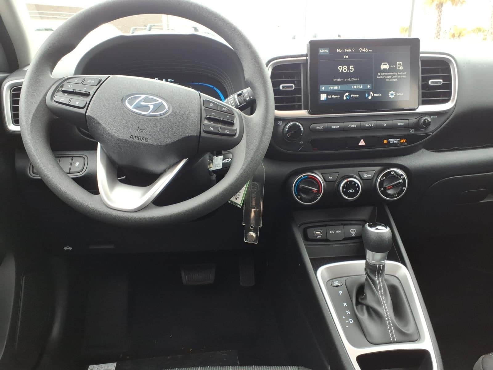 2026 Hyundai VENUE SE