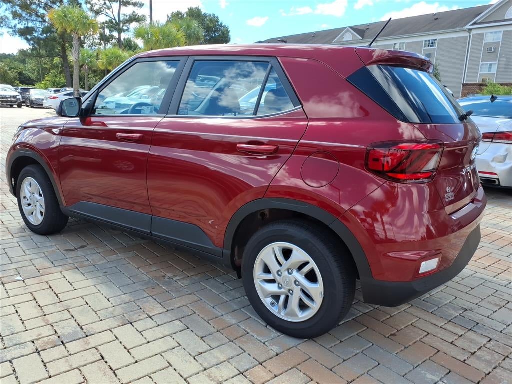 2025 Hyundai VENUE SE