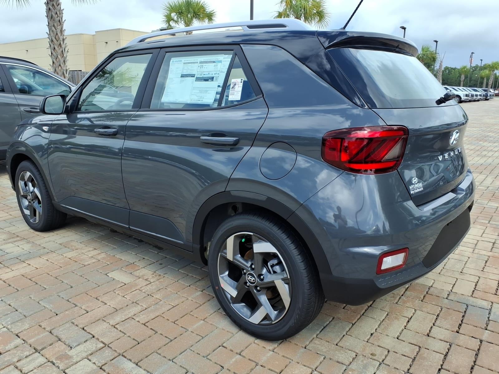 2026 Hyundai VENUE SEL W/Two-Tone Roof