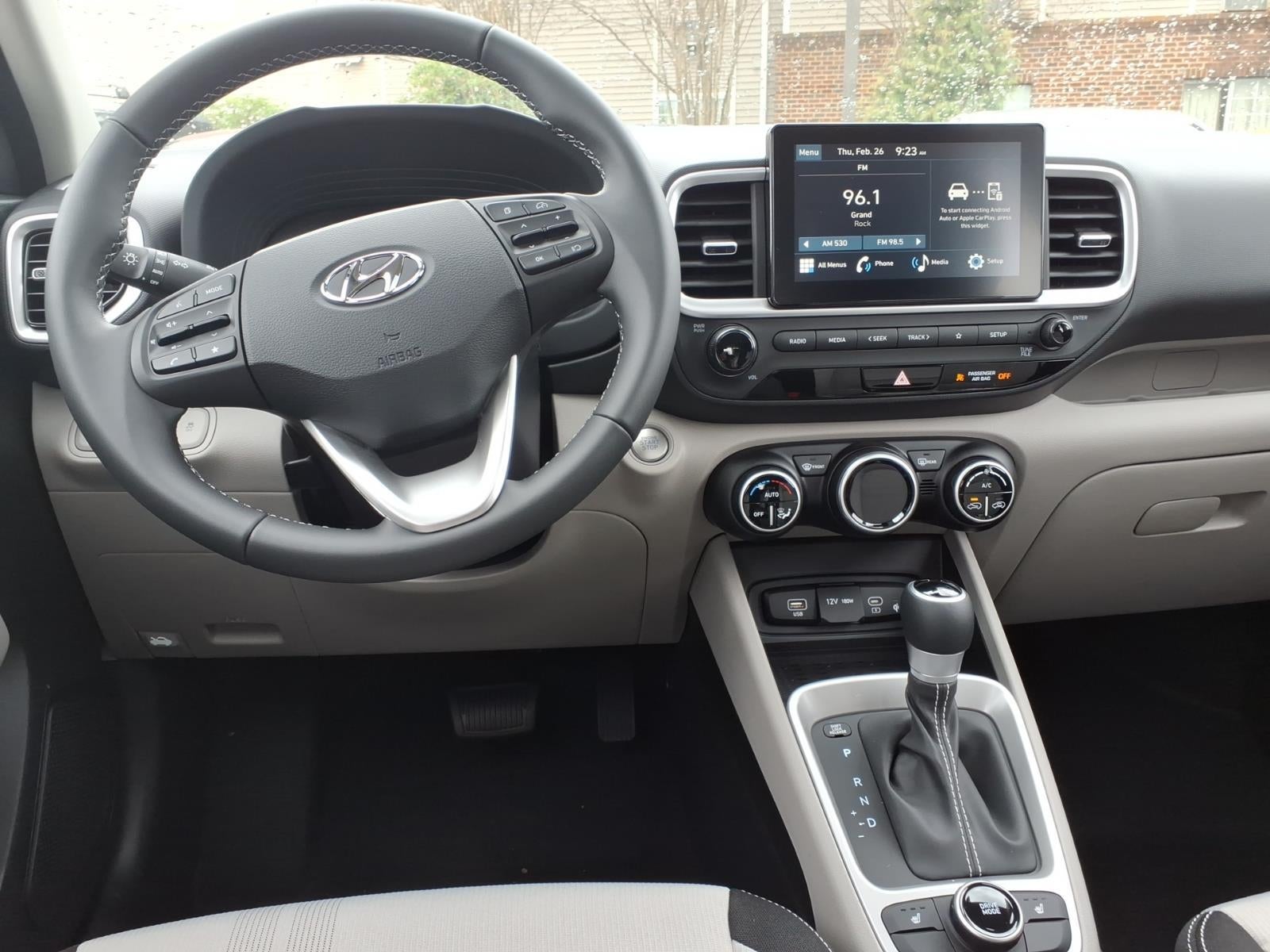 2026 Hyundai VENUE SEL