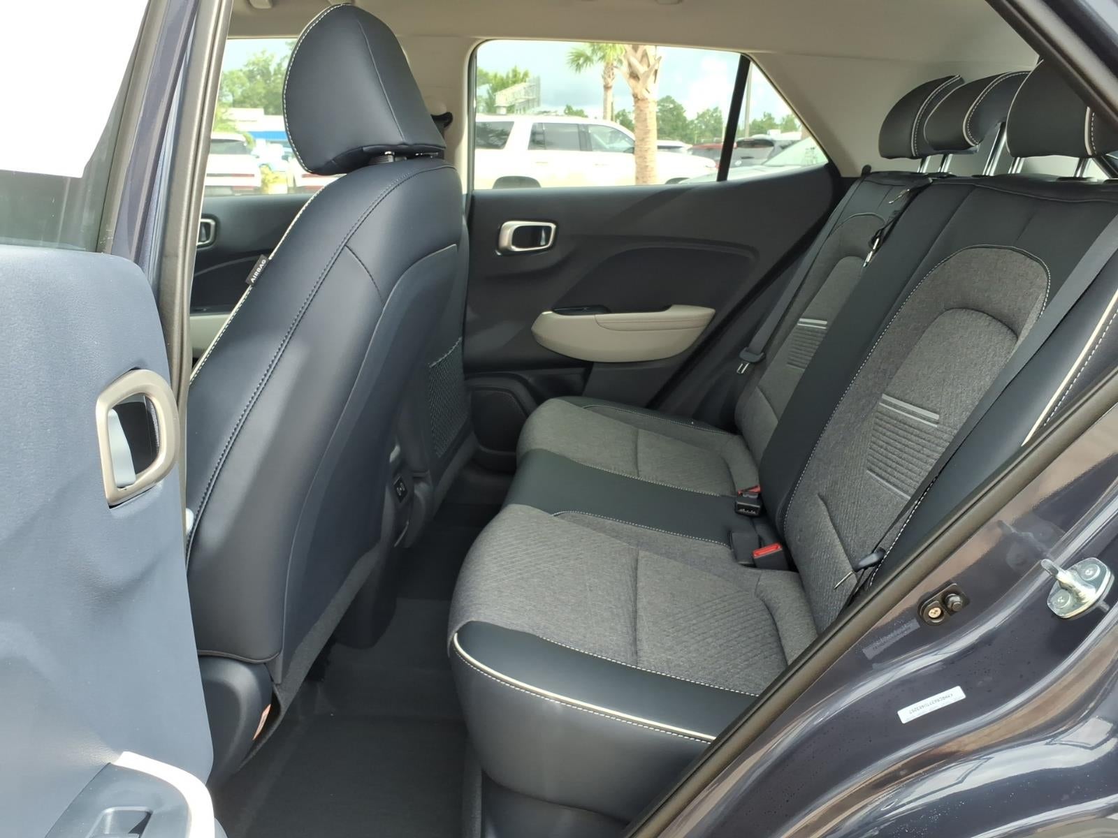2026 Hyundai VENUE SEL W/Two-Tone Roof