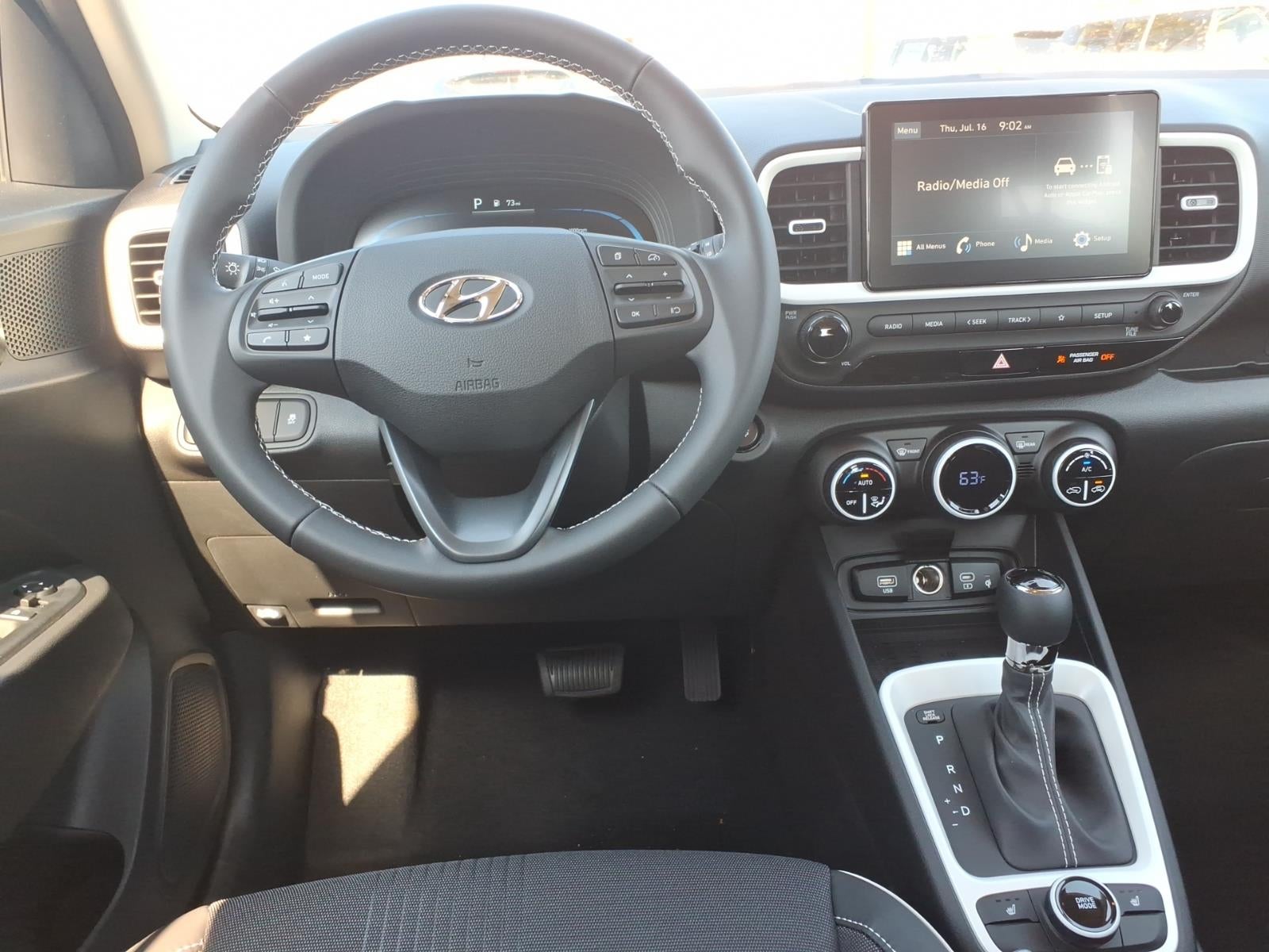 2026 Hyundai VENUE SEL W/Two-Tone Roof